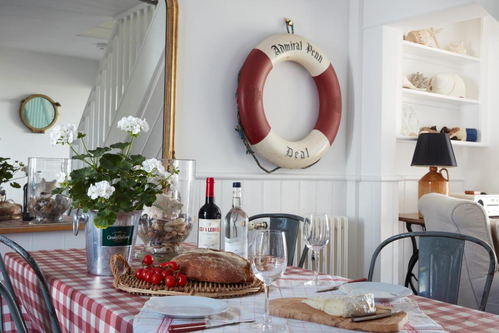 Mariner'S Cottage - On Kingsdown Beach Дил Экстерьер фото